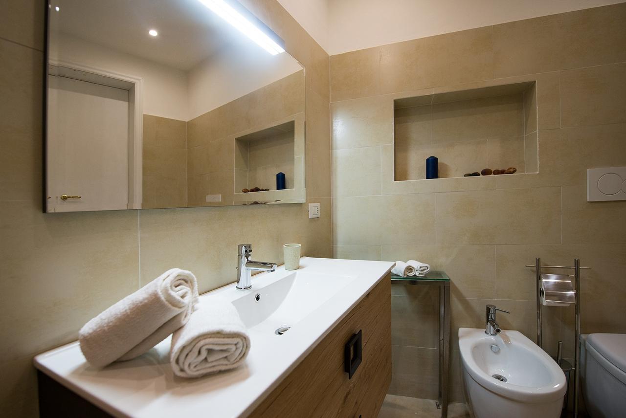 B&B Il Segreto Lecce Luaran gambar